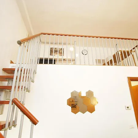 Apartamento Accogliente Loft Nel Cuore Di Milán