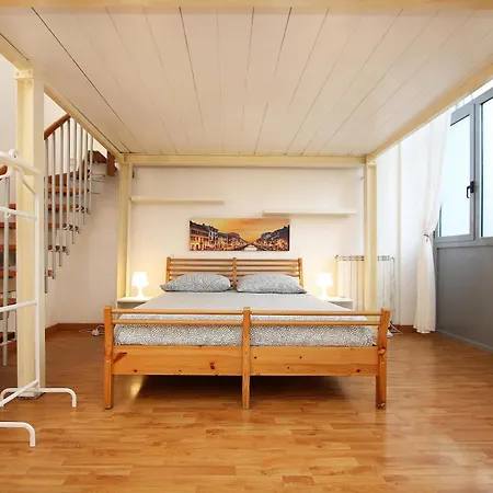 Apartment Accogliente Loft Nel Cuore Di Mailand