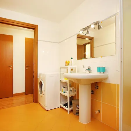 Apartment Accogliente Loft Nel Cuore Di *